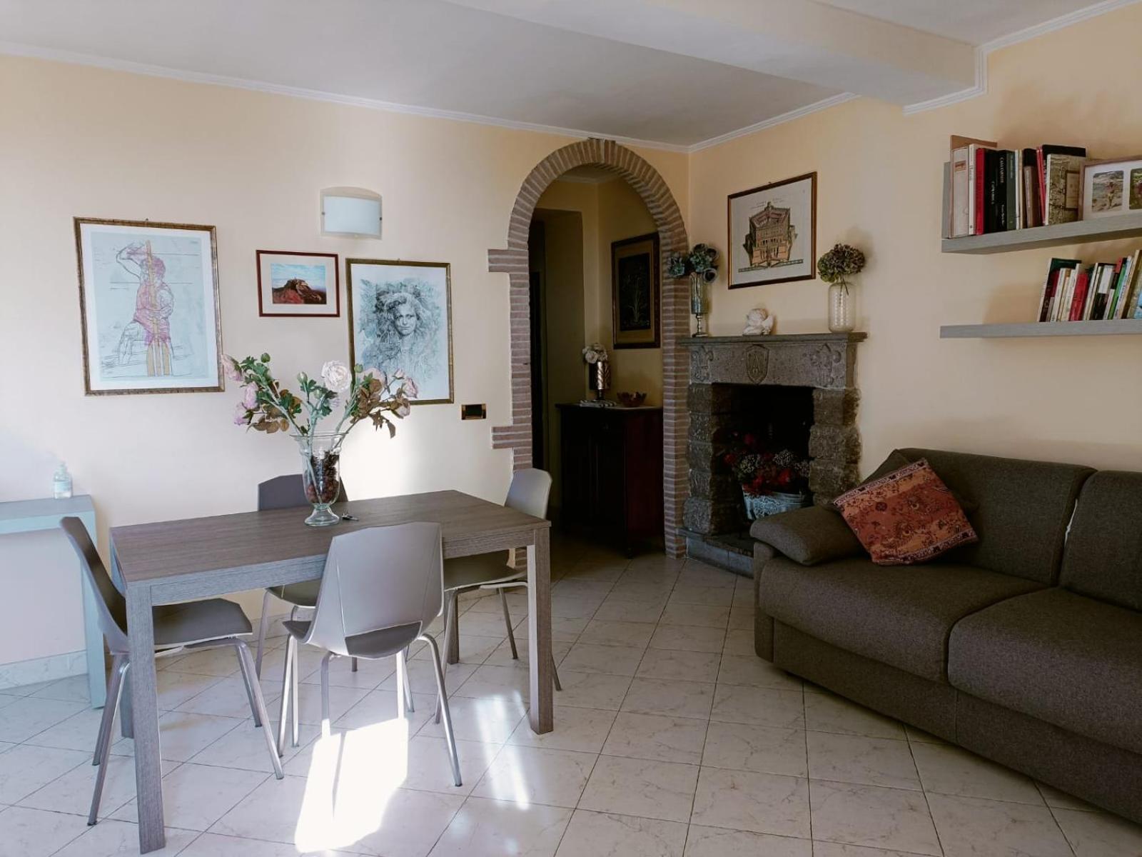 Apartamento La Casa Del Sole Caprarola Exterior foto